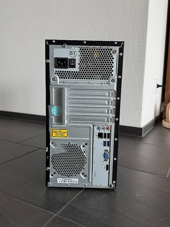 PC: Medion Akoya P4386 – Usato da Bettwil venduto da joellanini 2