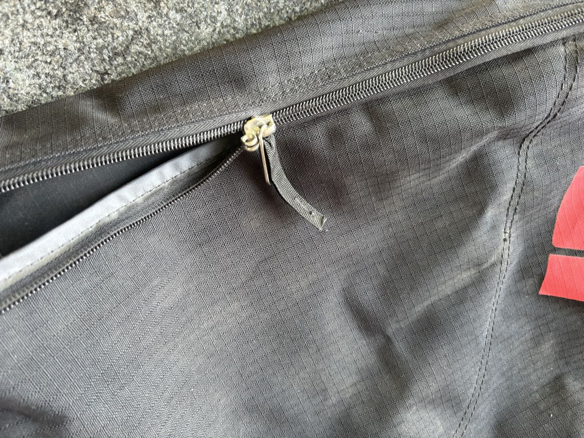 Burton Taschen: Snowboardtasche – Gebraucht aus Erlenbach im Simmental von franiba 5