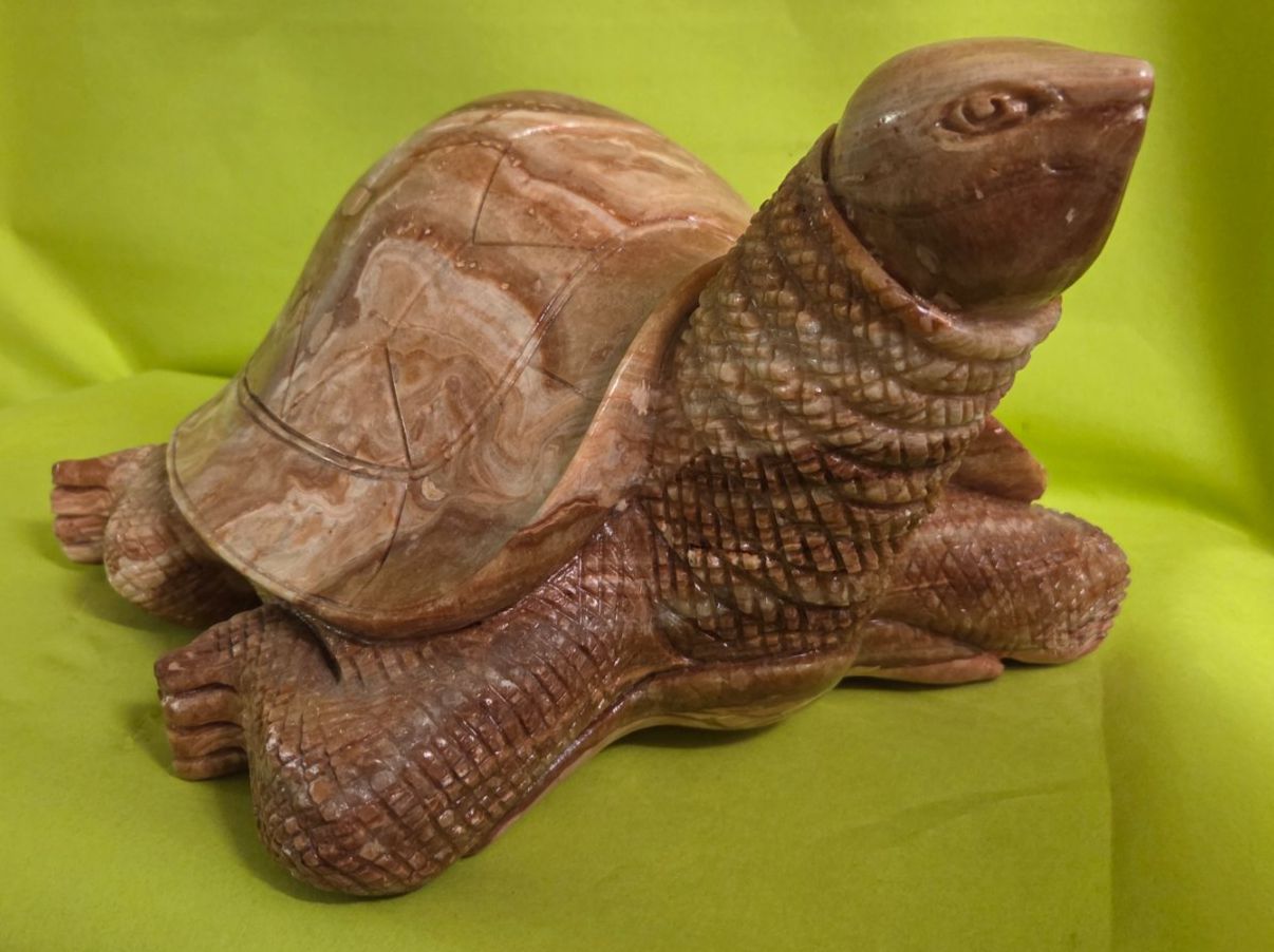 Sculture & Statue: Massive Schildkröte aus Marmor – Nuovo (secondo la descrizione) da Roggliswil venduto da Mabelco