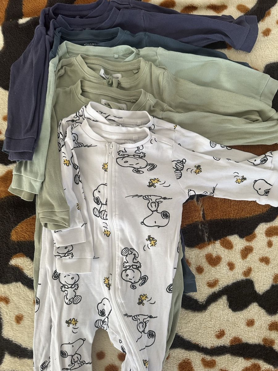 Kleiderpakete & -sets: Baby pijamas  – Gebraucht aus Gundetswil von Carmen_24