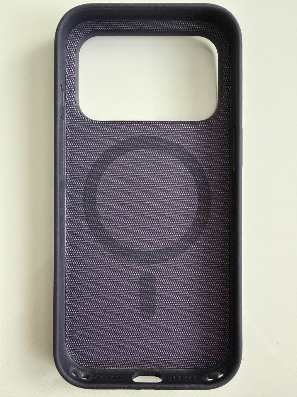 Apple Coques & Protection écran: TechWoven Case iPhone 17 pro Violett – Neuf (Voir description) à Möhlin par SabrinaRK86 1