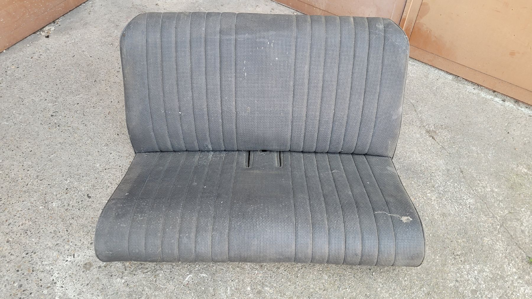 Citroën Toutes les pièces auto: 2cv banquette arrière  – D'occasion à Corban par tof555