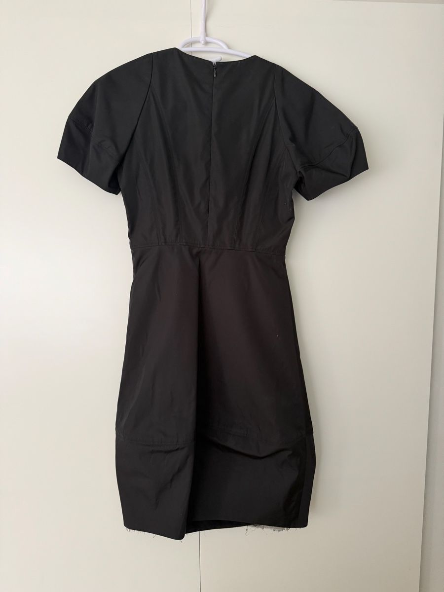Kleider: Burberry dress, size 38 – Gebraucht aus Zollikon von ele_7bmr 1