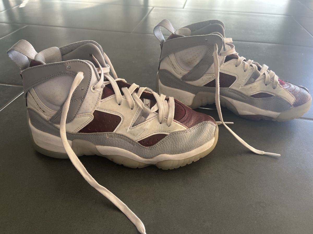 Jordan Scarpe per ragazzi: Jordan Schuhe, Grösse 40 – Usato da Uetikon am See venduto da kat_mww2 2