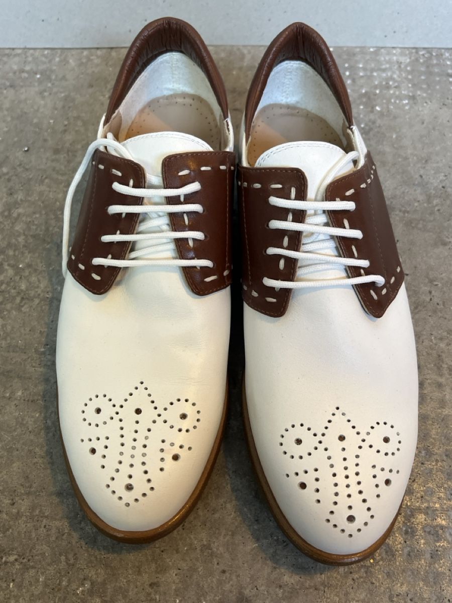 Scarpe da donna: Tee Golfschuhe 39.5 neu – Nuovo (secondo la descrizione) da Münchenstein venduto da Sozial_Labor_Brocki