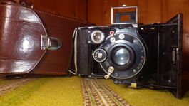 Zeiss Ikon Ikonta Novar-Anastigmat 1:6,3 f=10,5cm avec étui