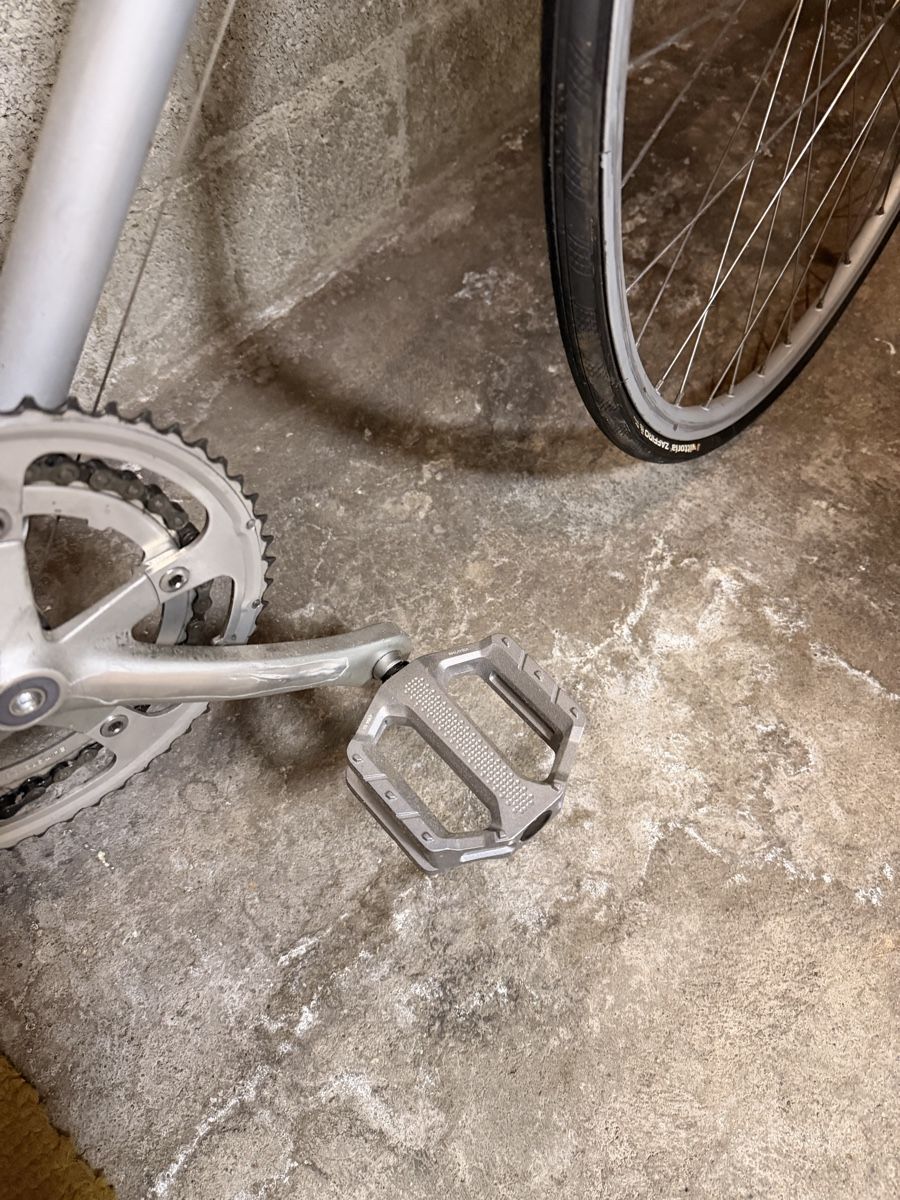 Velos: Vélo  – Gebraucht aus Neuchâtel von Sk0f 4