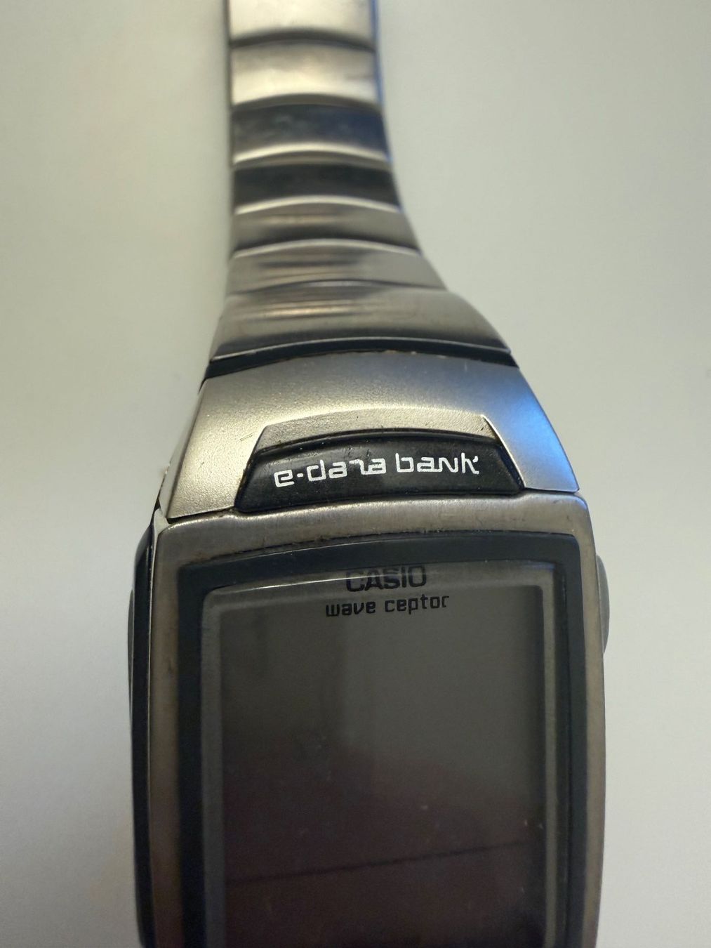 Casio Montres: Casio Wave Ceptor E-data bank Uhr gebraucht – D'occasion à Schlieren par schnuggi07 1