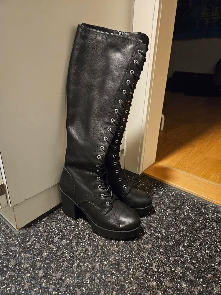 Dosenbach Scarpe da donna: Stiefel – Nuovo (secondo la descrizione) da Langenthal venduto da jen_fy29
