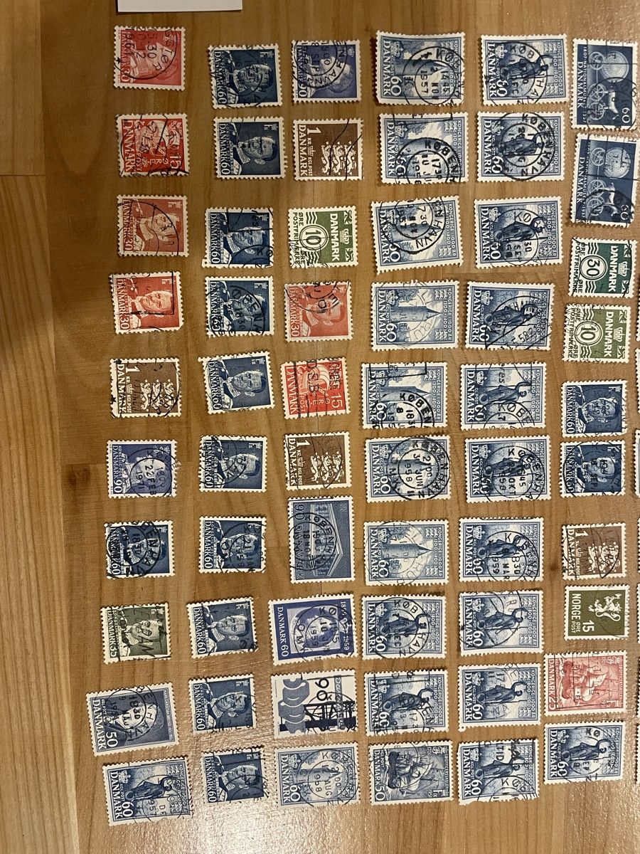 Tutti i francobolli: 100 Briefmarken abgelöst, Div. Länder – Usato da Rümlang venduto da euqinom16 2
