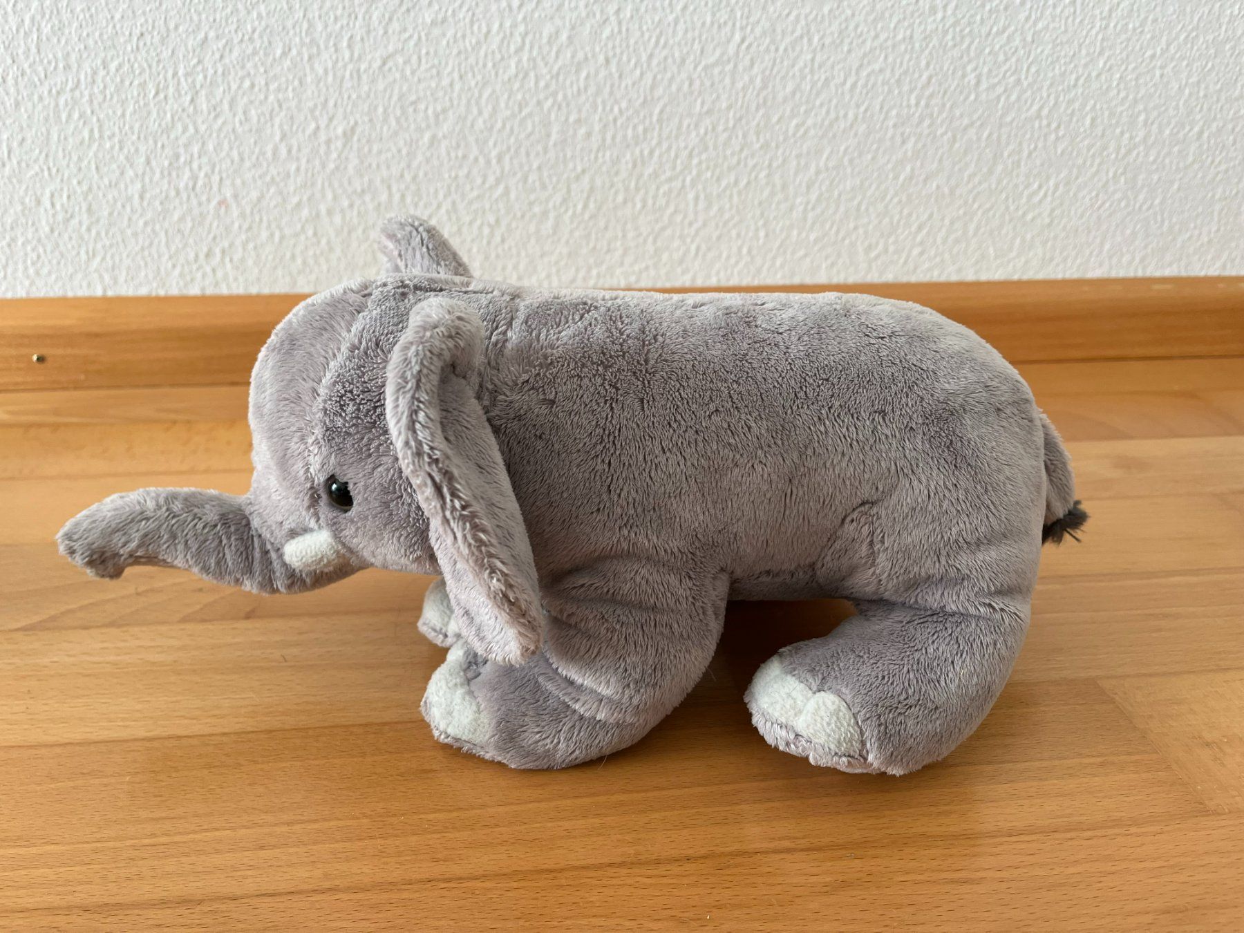 Giocattoli: Elefant und Panda - Plüschtier – Usato da Muttenz venduto da Juvenile33 3