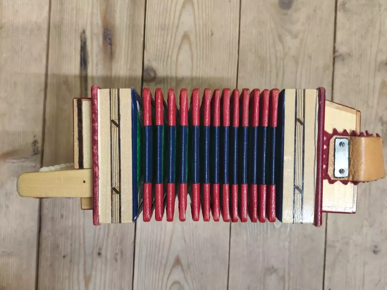 Strumenti musicali: Langnauerli Schwyzerörgeli Handorgel – Usato da Goldswil b. Interlaken venduto da troedlermarkt-goldsw 4
