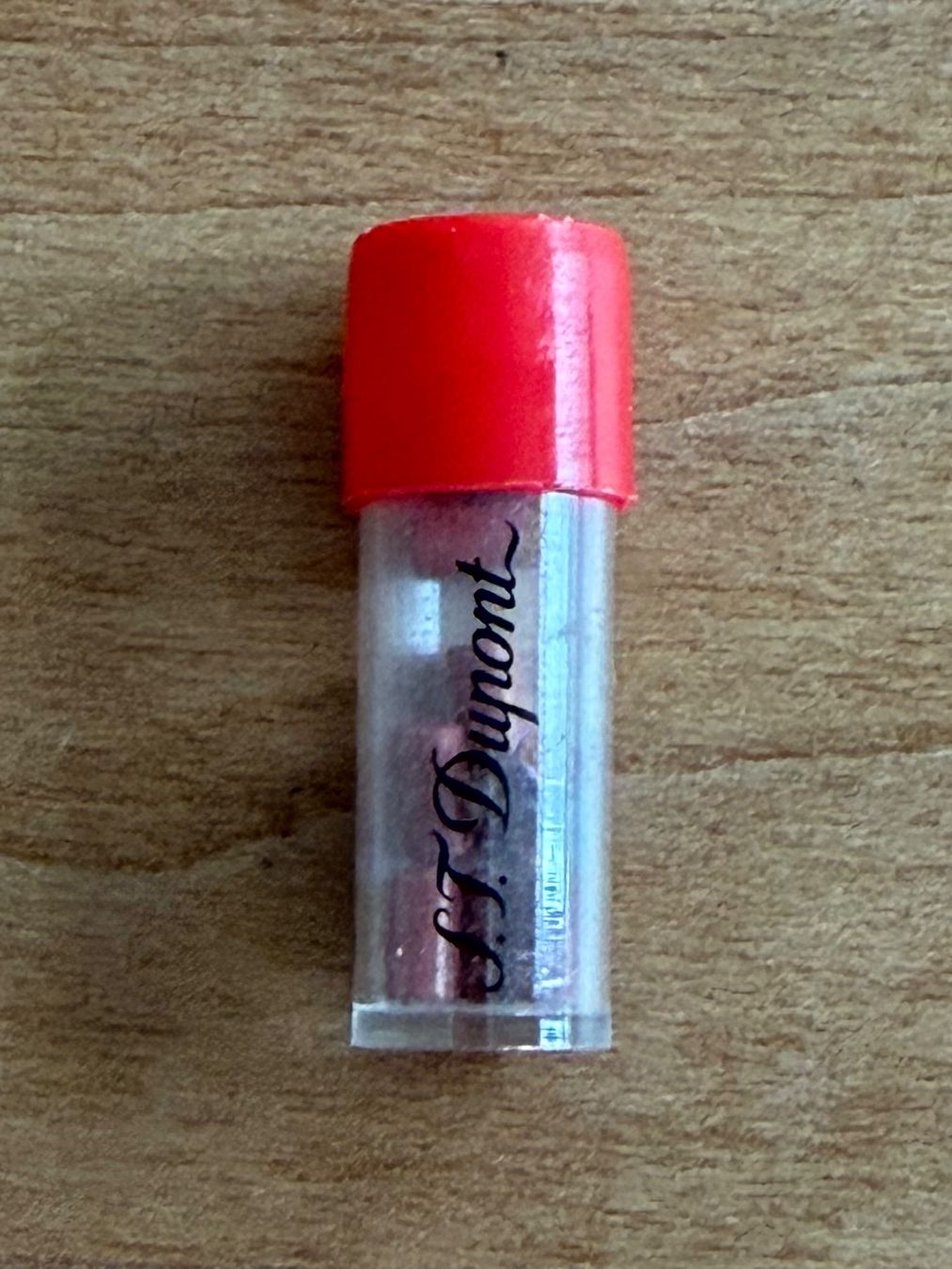 Dupont Accendini: S.T. DUPONT Feuerzeug Flint oder Feuerstein rot 900651 – Nuovo e nell'imballaggio originale da Embrach venduto da watchesandlighters 3