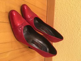 Rote Pumps Gr. 39.5 - Blickfang für den Herbst