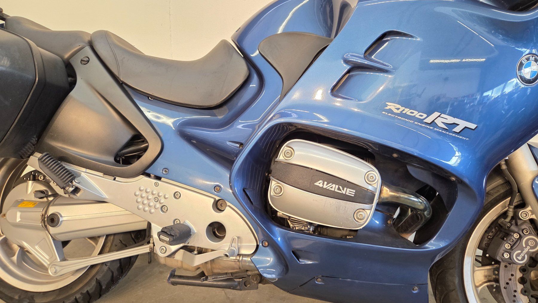 BMW Touring: BMW R 1100 RT – D'occasion à Tägerschen par Moto-Welt 4