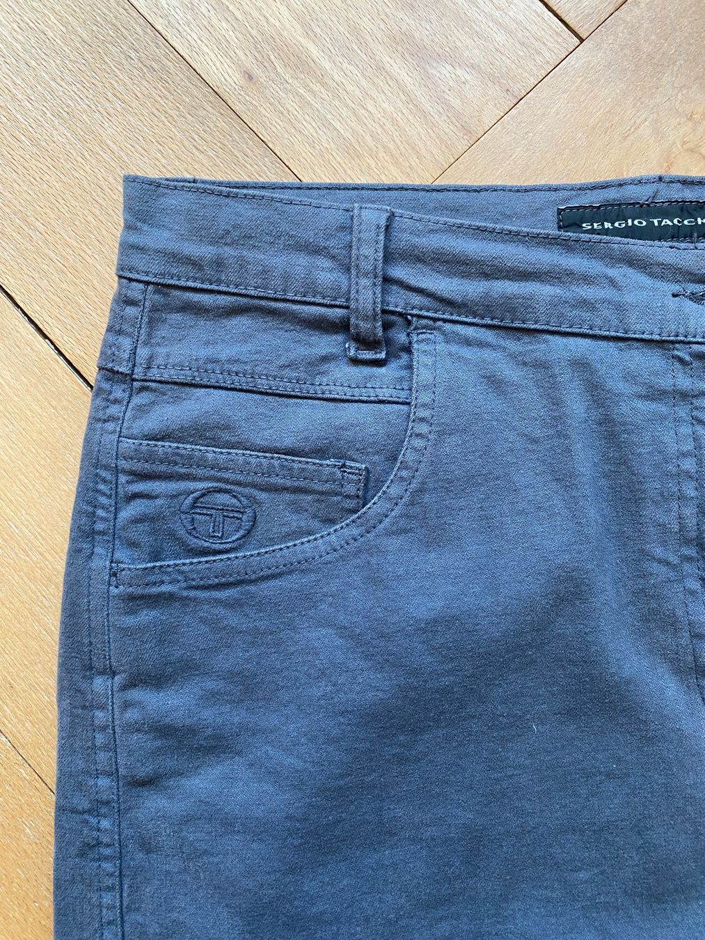 Jupes: Sergio Tacchini Rock Grösse 40 – D'occasion à Zürich par ngo_6c9s 1