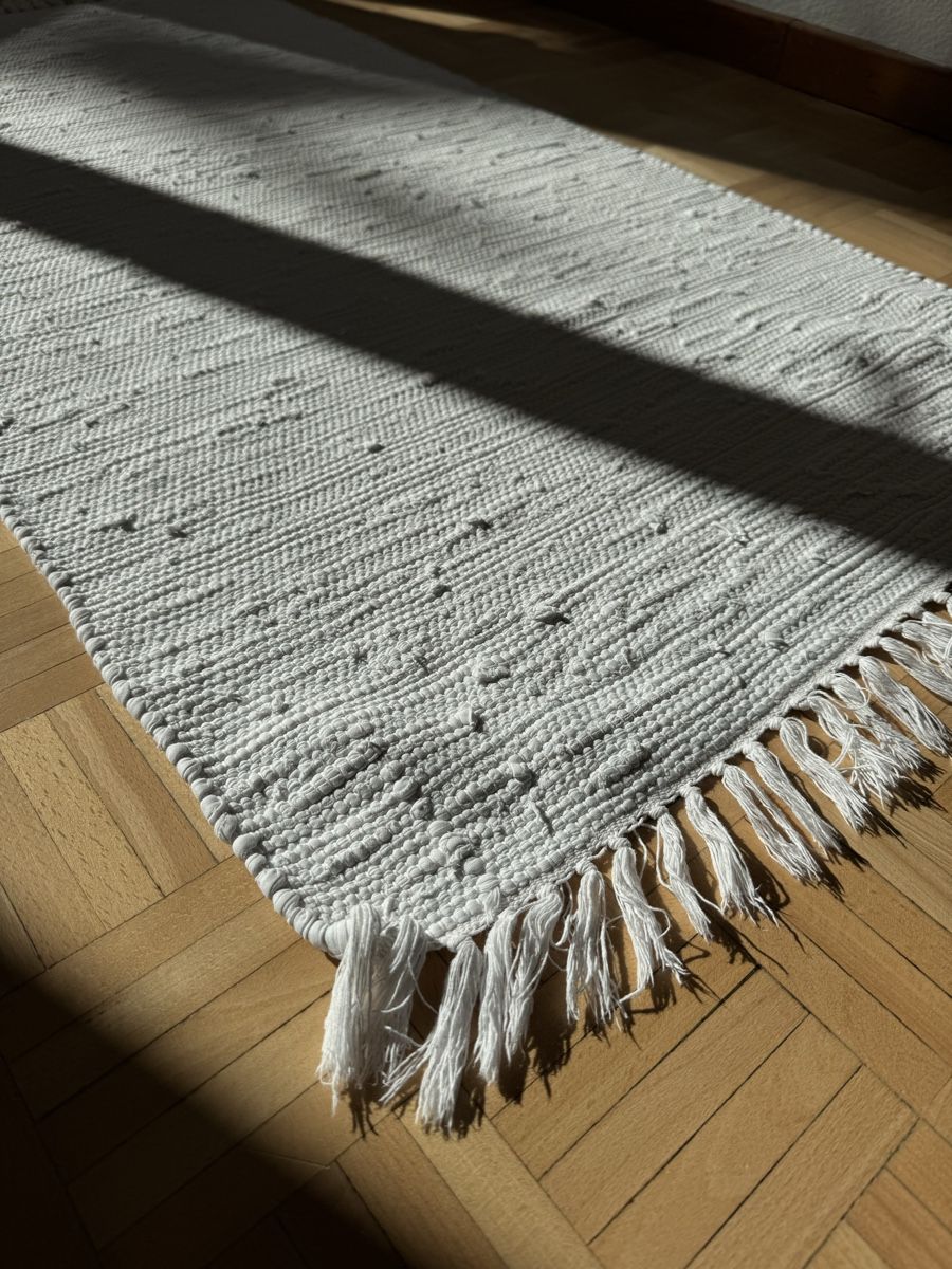 H&M Tapis: H&M Home Teppich 70x140 – D'occasion à Zürich par cla_mz9s 1