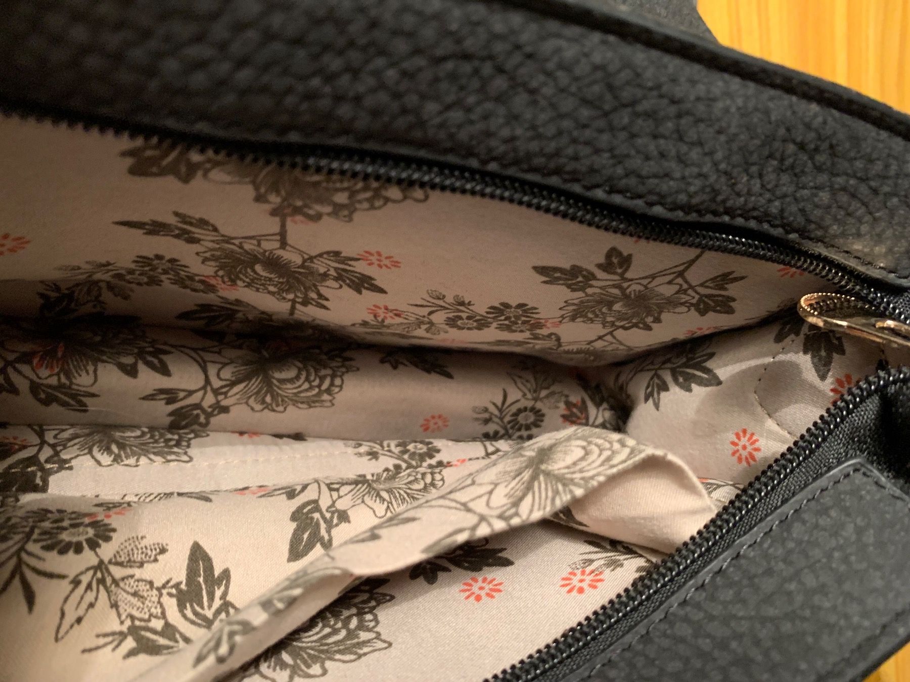 Taschen für Damen: Kunst-Ledertasche, Handtasche – Neu (gemäss Beschreibung) aus Steffisburg von smocky17 6