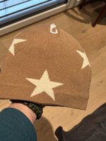 Bonnet d'hiver chaud et élégant avec étoiles 2 - 4 ans neuf