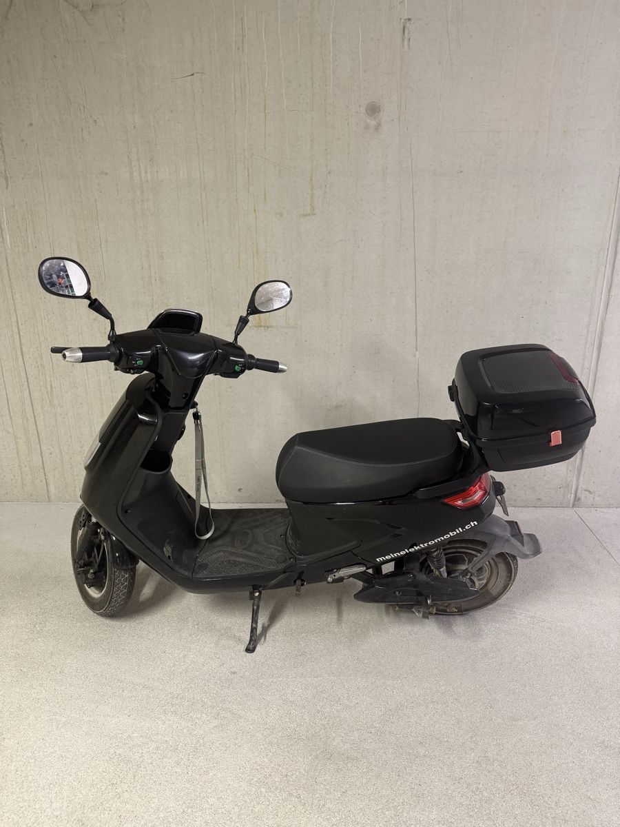 Voiturettes électriques: Elektro roller / Elektro scooter  – D'occasion à Cortaillod par mah_tg2m 4