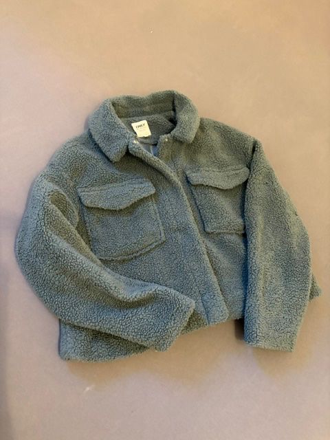 Only Vestes: Jacke – D'occasion à Binningen par son_x7yt