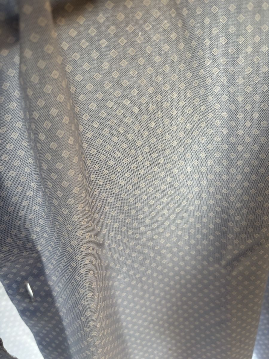 Hugo Boss Camicie: 2 chemises BOSS, ETRO – Usato da Fortunau (Ayent) venduto da CicciStore 2