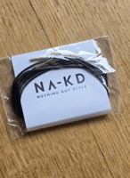 NA-KD Choker Noir avec Détails Métalliques - Neuf 