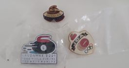 Lot de 3 pins Curling vintage - Russie, Lausanne, Japon