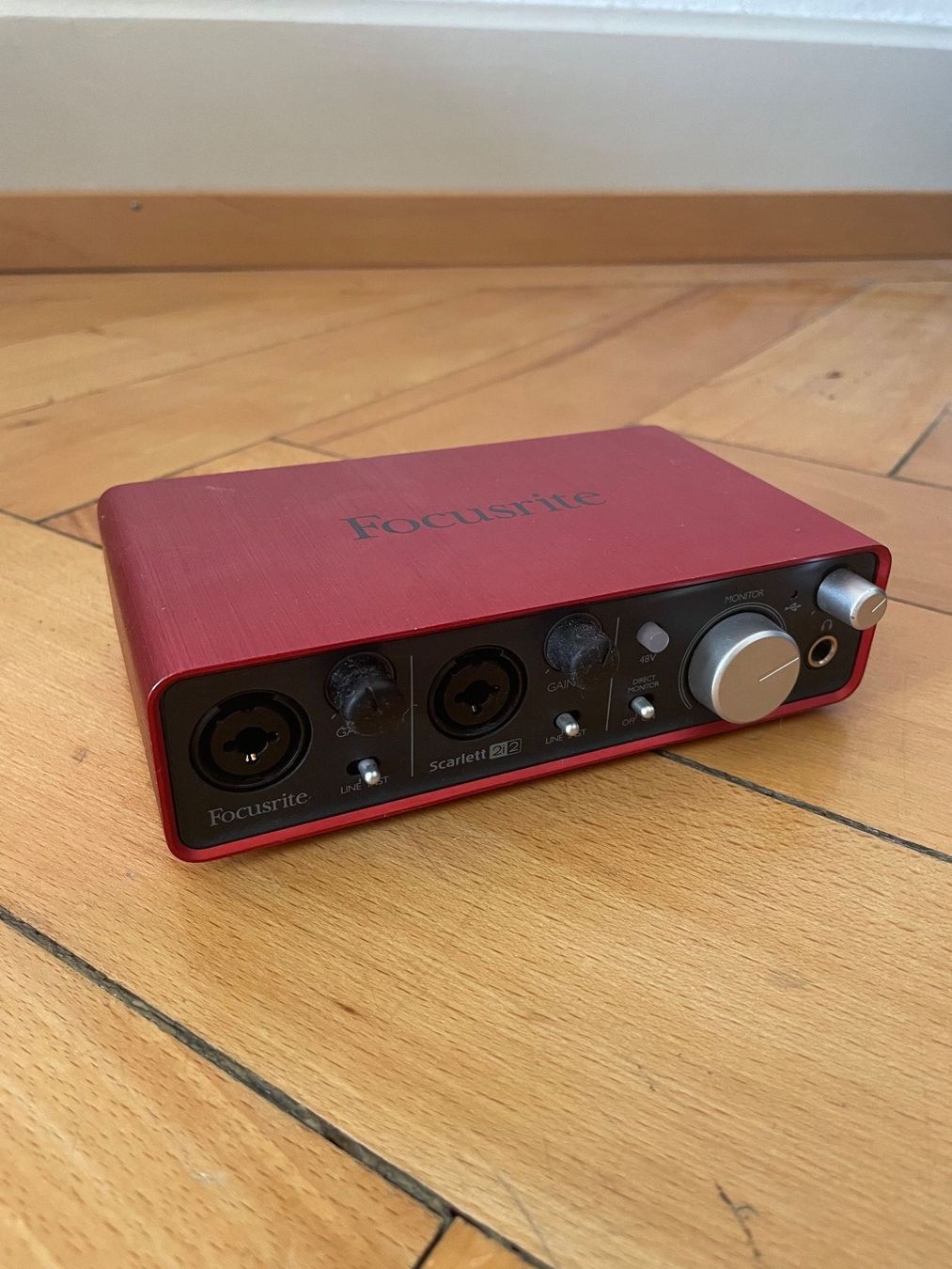 Focusrite Studioequipment: Focusrite Scarlett 2i2 (1. Generation) – Gebraucht aus Luzern von challenge1000 2