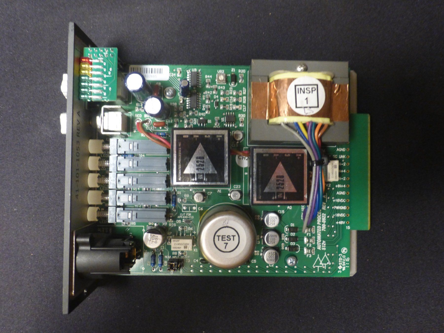 Amplificateurs: API 512V Preamp API 500 Format – D'occasion à Zumikon par psisound 2