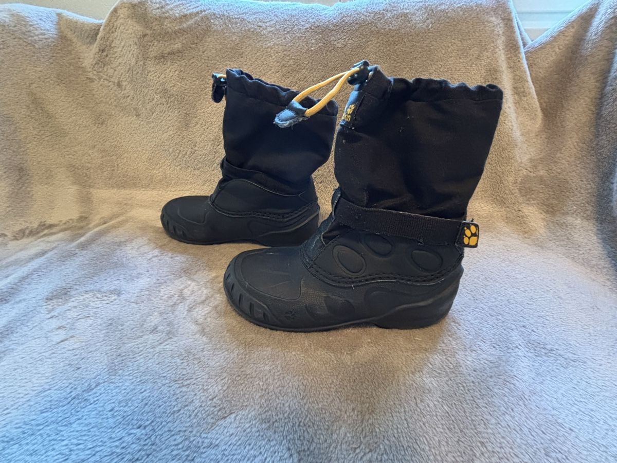 Jack Wolfskin Scarpe per ragazzi: Winterstiefel, Jack Wolfskin, Gr. 34 – Usato da Waltenschwil venduto da Schmetterling2015 4