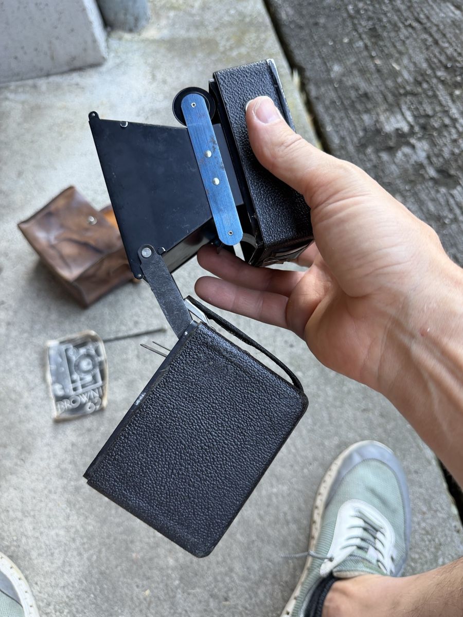 Kodak Kamera: Kodak Brownie 620 Kamera mit Ledertasche  – Defekt aus Lyss von nekoreh 5