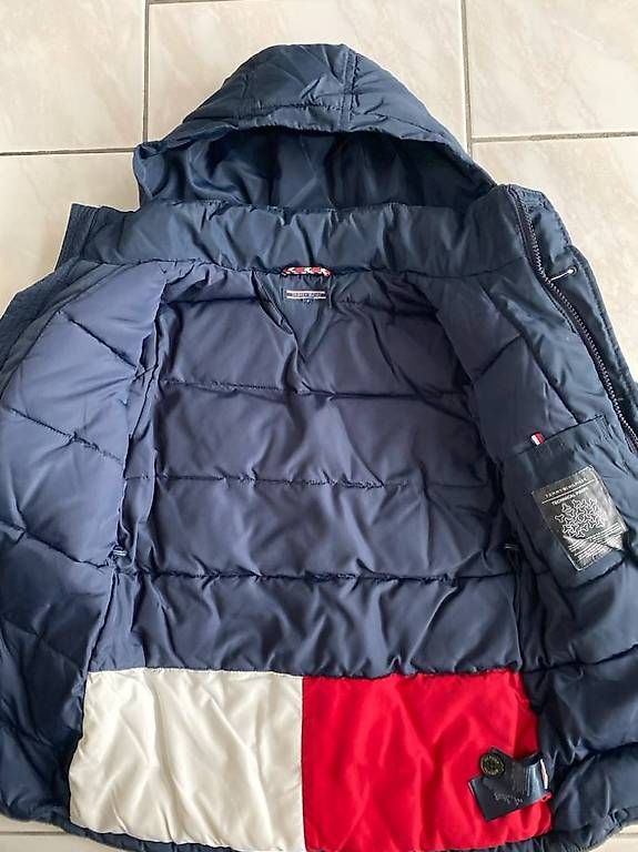 Jacken & Mäntel: Vend veste enfant 128 – Gebraucht aus Morrens VD von gia_sfs5 1