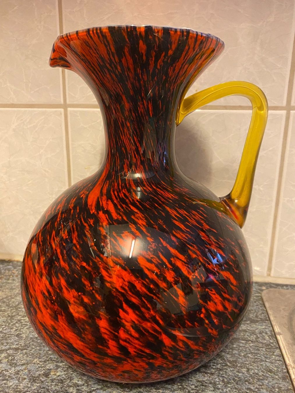 Murano Karaffen: Glaskaraffe Murano  orange-schwarz – Gebraucht aus sursee von trilli-tralli 7