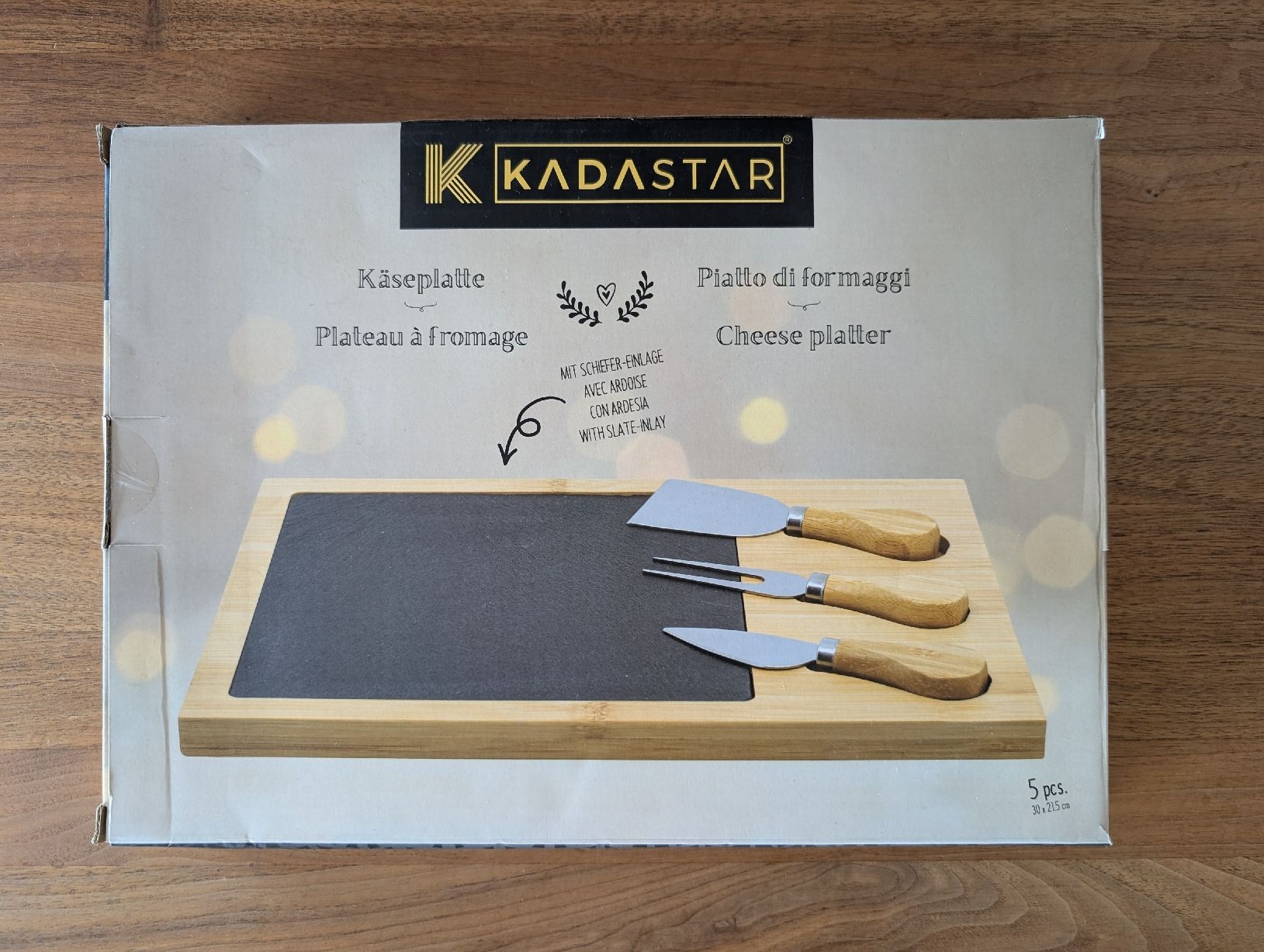 Set di piatti: Käse-Set 5-teilig – Nuovo e nell'imballaggio originale da Uster venduto da proshka74