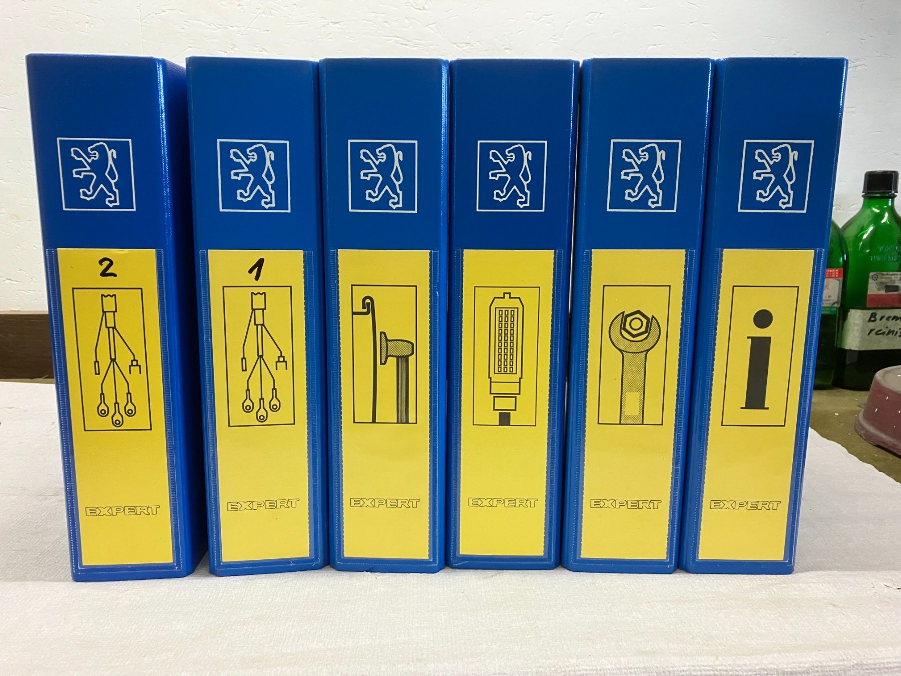 Libri: Werkstatthandbücher Peugeot Expert – Usato da Hämikon venduto da Armin15