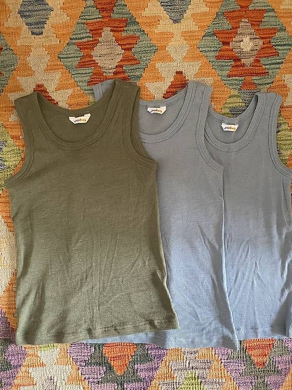 Camicette, T-shirt & Top: Dilling Shirt 128/134 – Usato da Bottmingen venduto da ili_7c8k