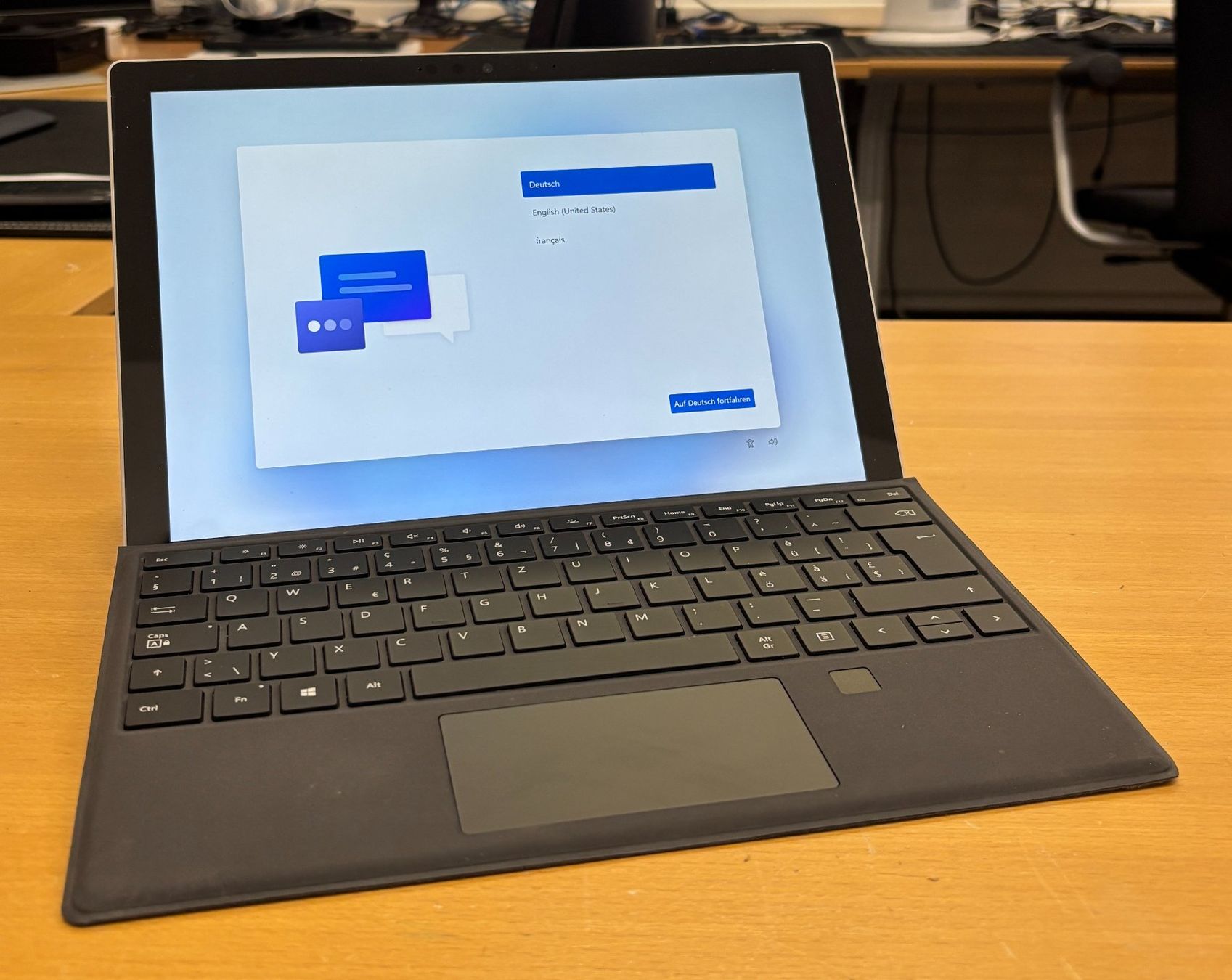 Microsoft Tablettes PC: Microsoft Surface Pro 7 (Intel Core i5, 8GB RAM, 128GB SSD) – D'occasion à Geroldswil par Kuale