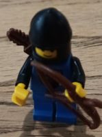 Lego Minifigur Bogenschütze schwarzer Kopf mit Zubehör guter