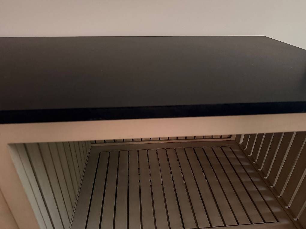 Carrelli di servizio: Servierwagen/TV Tisch  – Usato da Zürich venduto da mon_gq6r 2