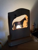 Holzlampe mit Pferdemotiv – Handgemachtes Unikat für Dich!