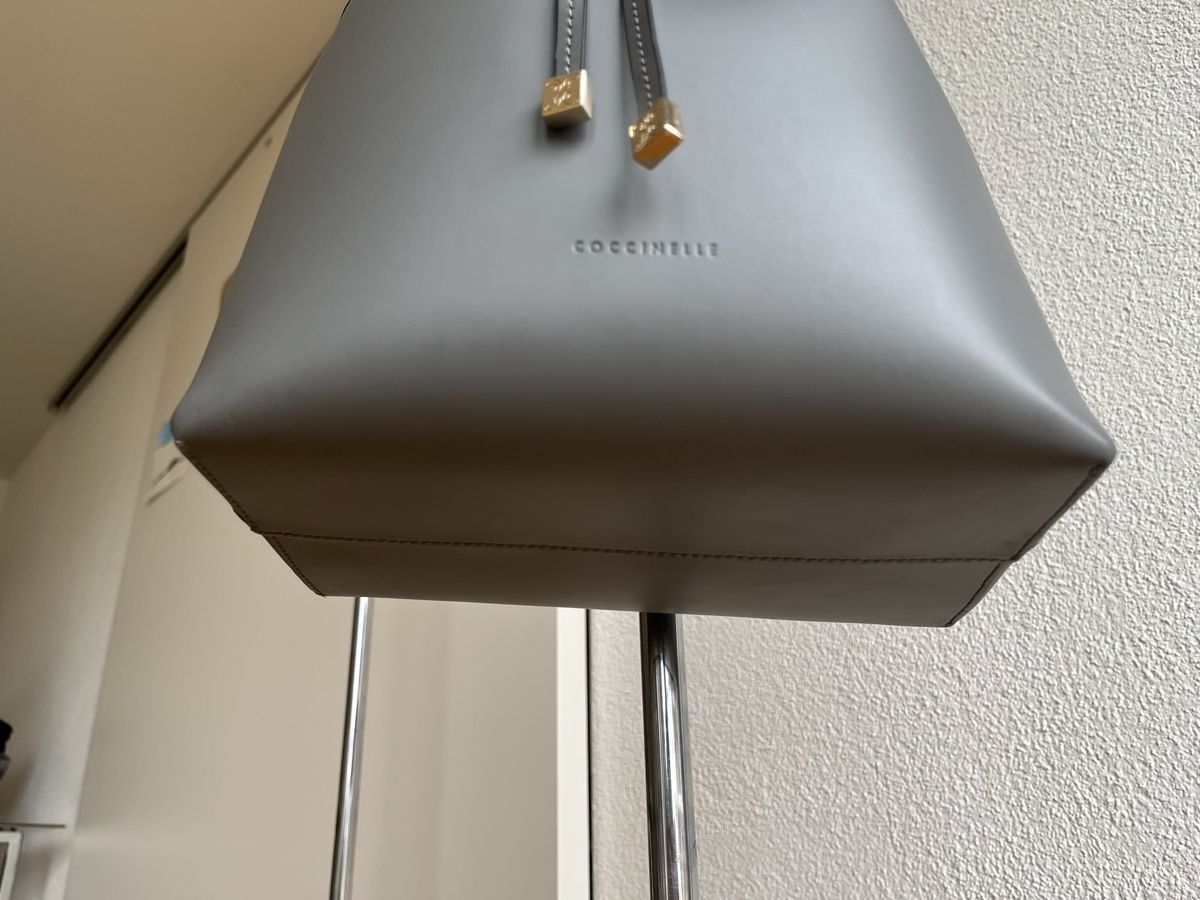 Coccinelle Borse da donna: COCINELLE Tasche grau NP:320-. – Usato da Immensee venduto da Panchi4 3