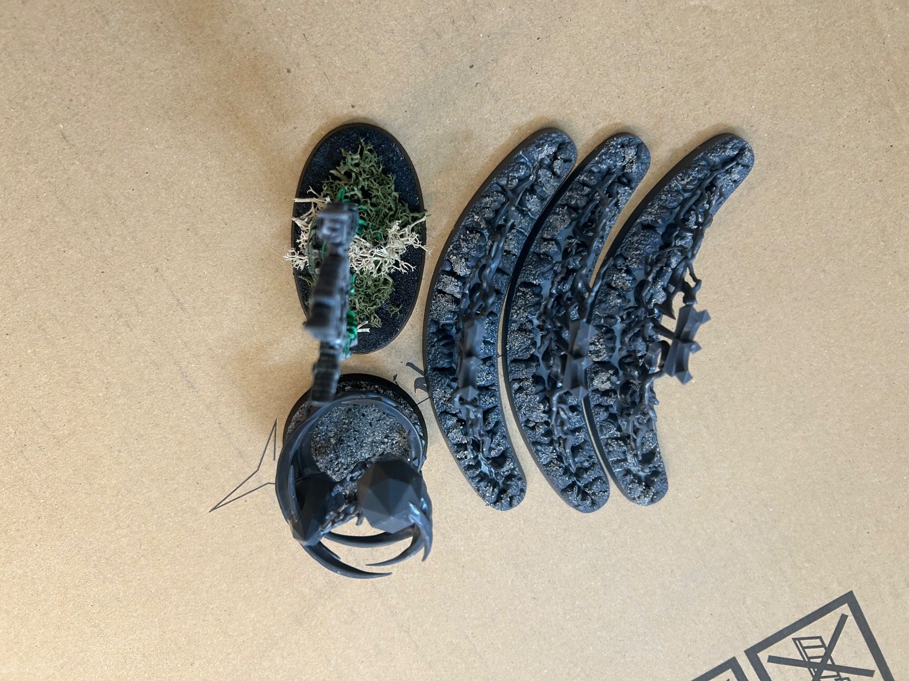 Kit di modellismo & Modellini statici: Warhammer AOS Lumineth Realm Lords endless spells – Usato da Le Brassus venduto da Hollywood_gni