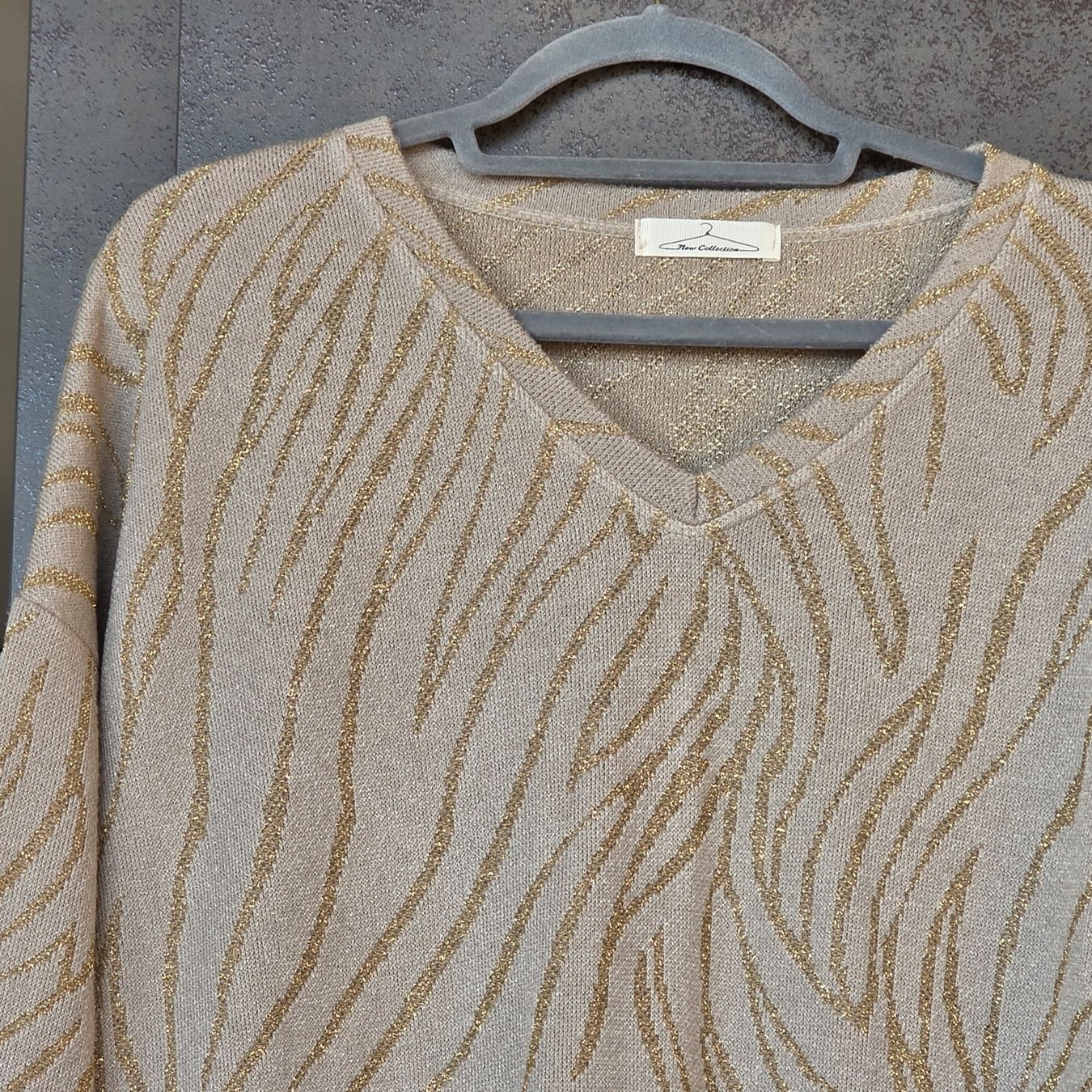 Maglioni & Felpe: 🐸 PULLOVER GOLD BEIGE SCHÖNES MUSTER – Nuovo (secondo la descrizione) da Môtier (Vully) venduto da Frogs 3