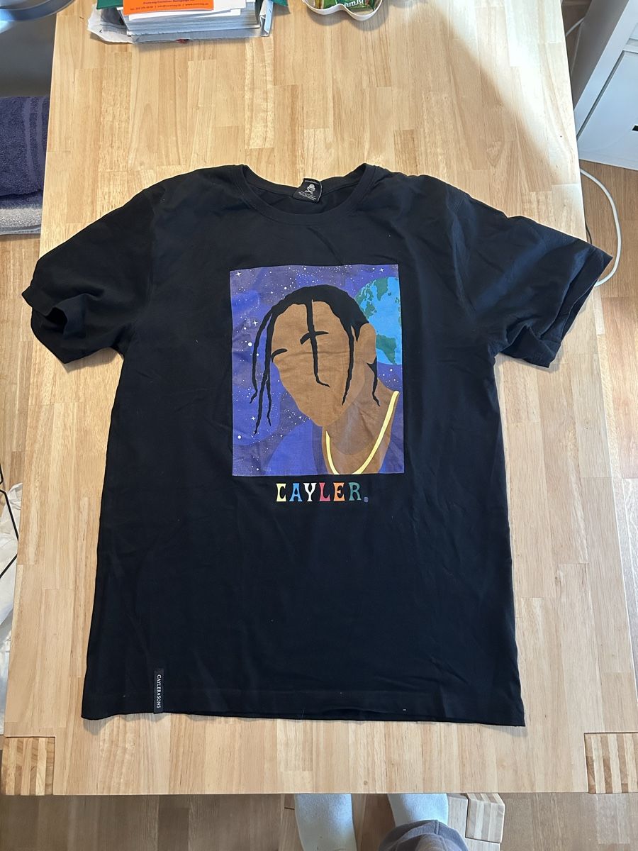 T-Shirts: Caylor Tshirt – Gebraucht aus Winterthur von gaby.00