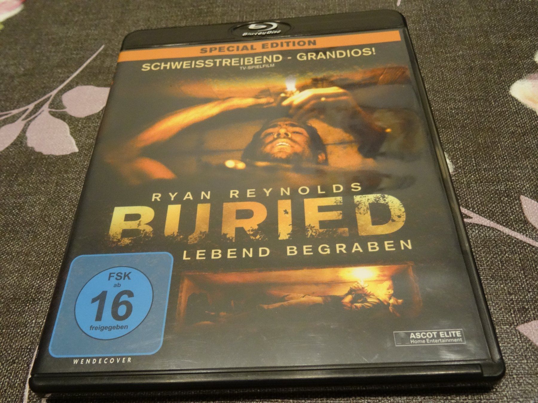 Tutti i DVDs: Buried - Lebend begraben (BLU-RAY) – Usato da Olten venduto da Disc-Verkauf