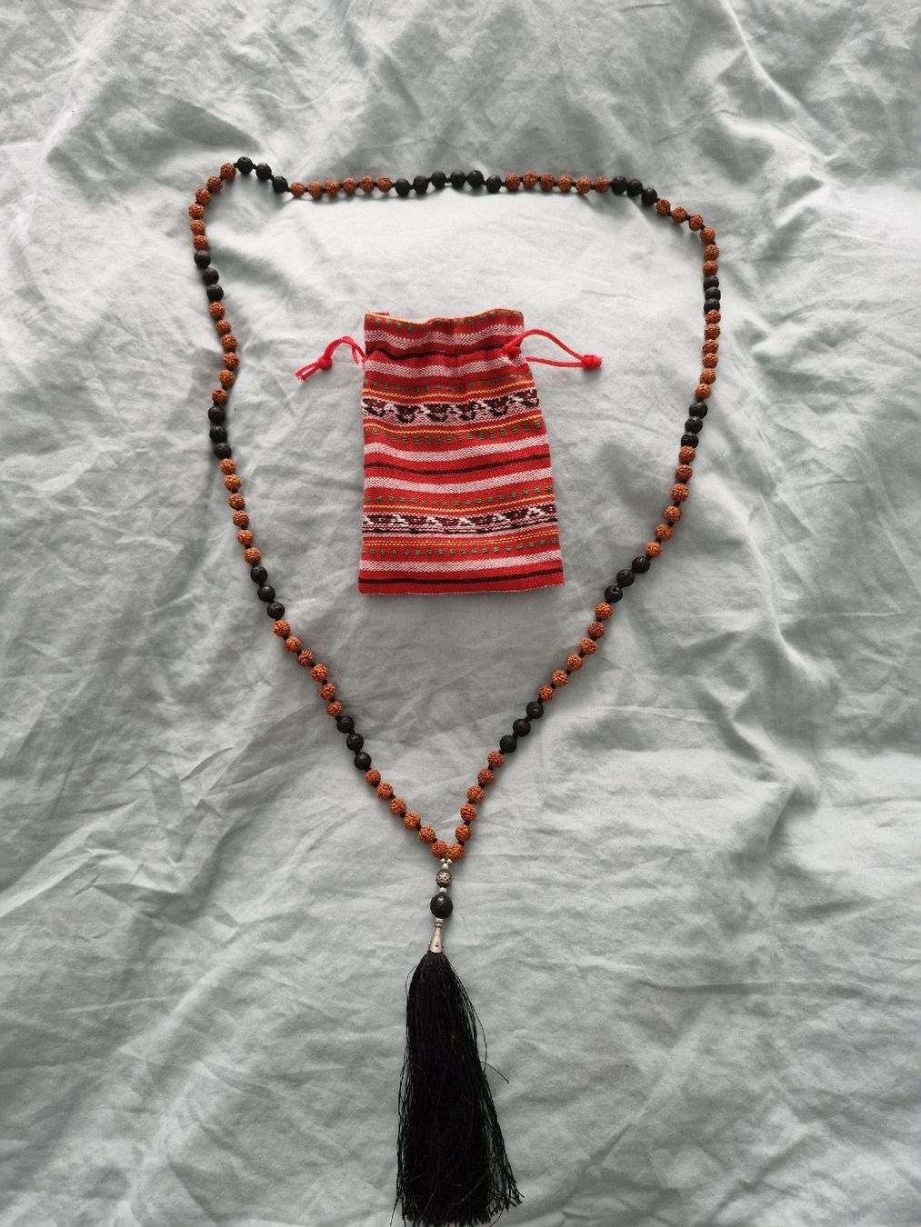 Catenine: Mala Kette (Lavastein) mit Beutel – Nuovo (secondo la descrizione) da Schaffhausen venduto da kev_y5tj