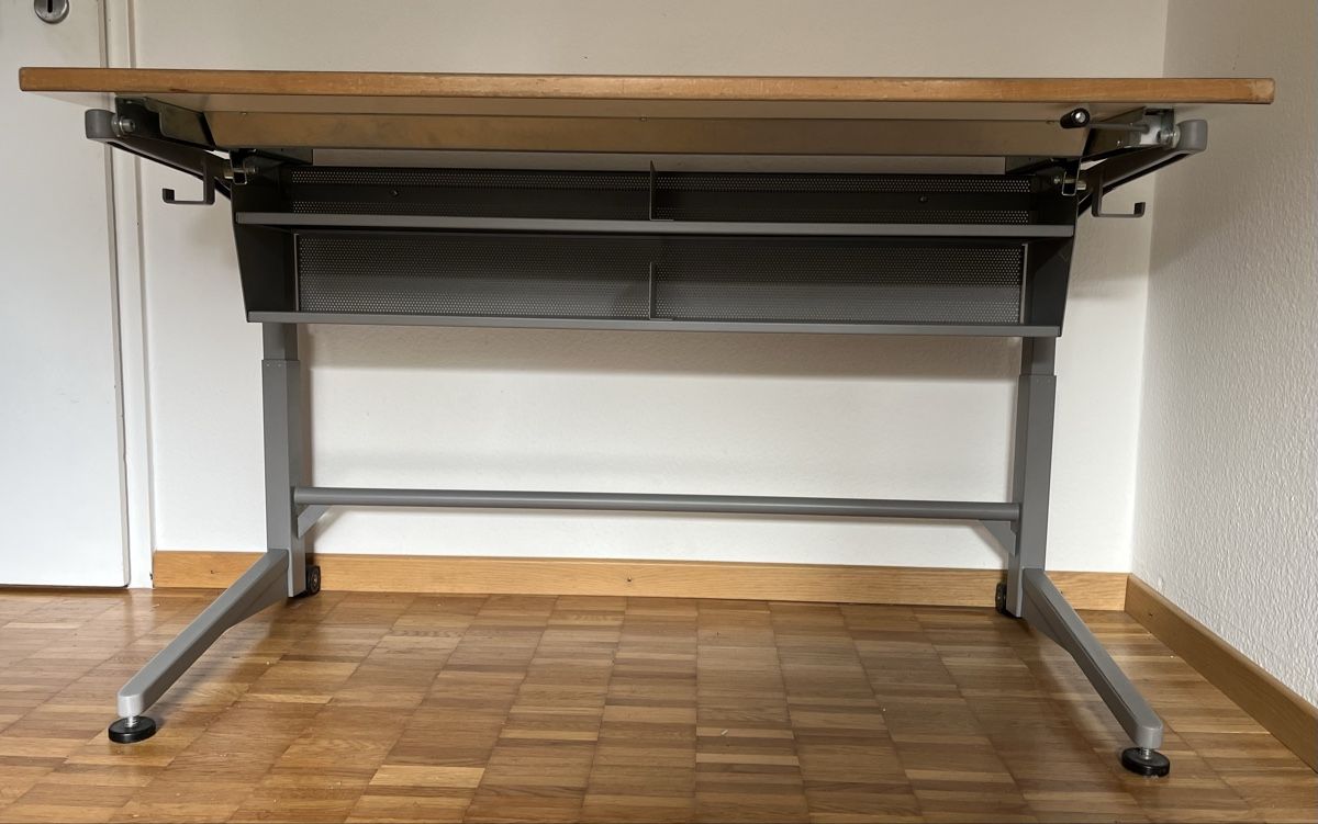 Schreibtische: Schreibtisch mit Kippfunktion – Gebraucht aus Greifensee von Steini777 5