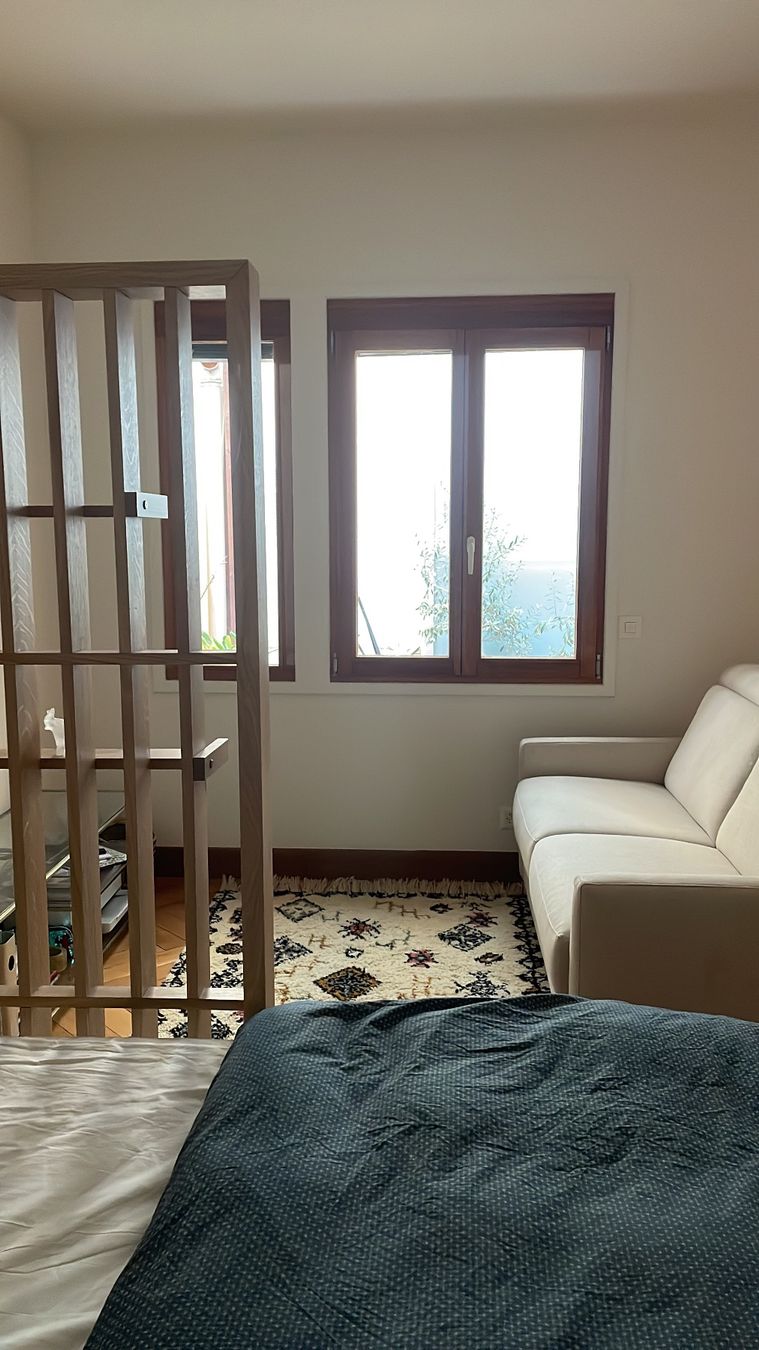 Scaffali: Étagère de séparation plaqué chêne – Usato da Genève venduto da Subness_90 1