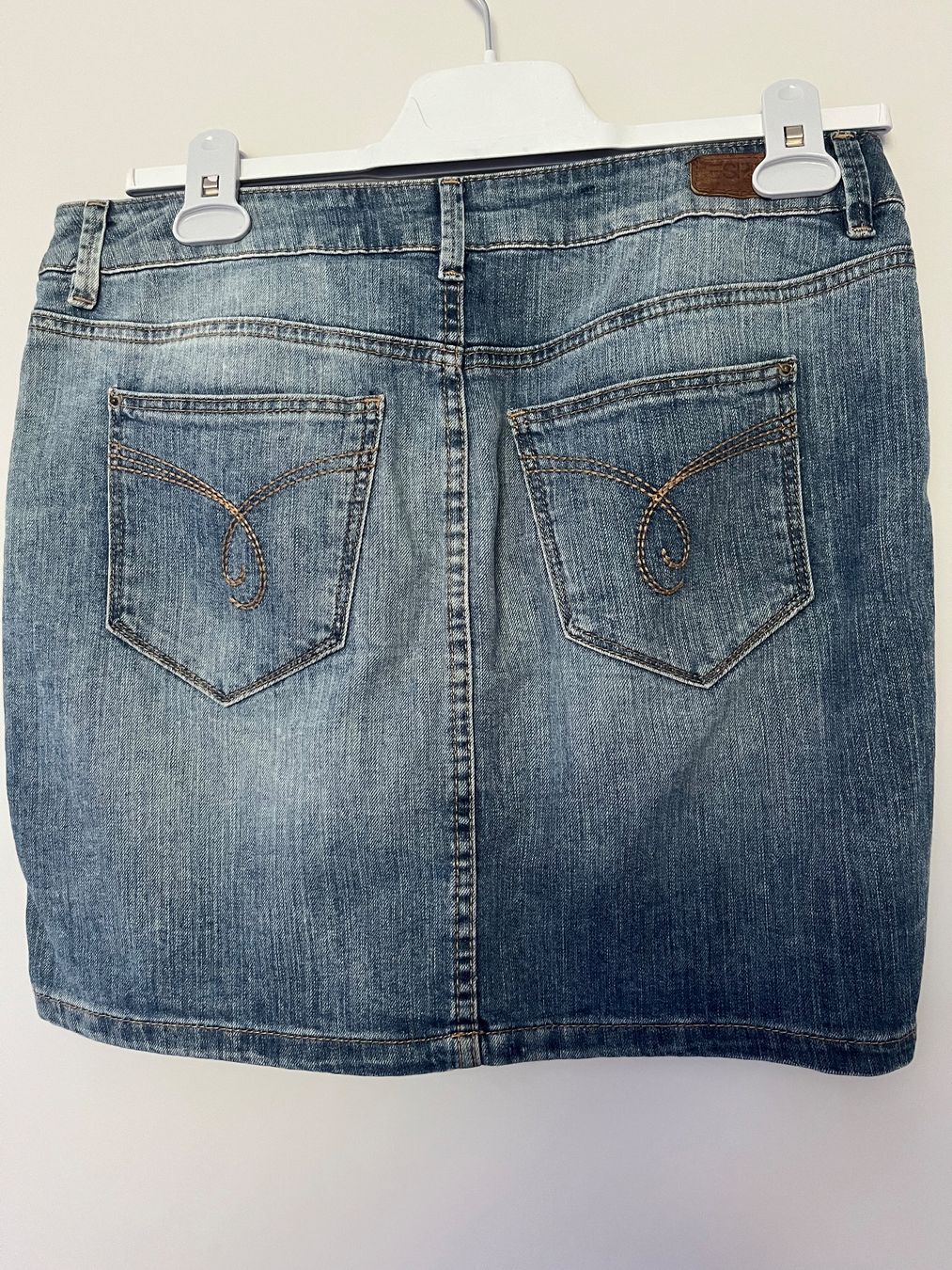 Esprit Gonne: Esprit Jeans Rock Gr.28 – Usato da Zürich venduto da MariaKo 1